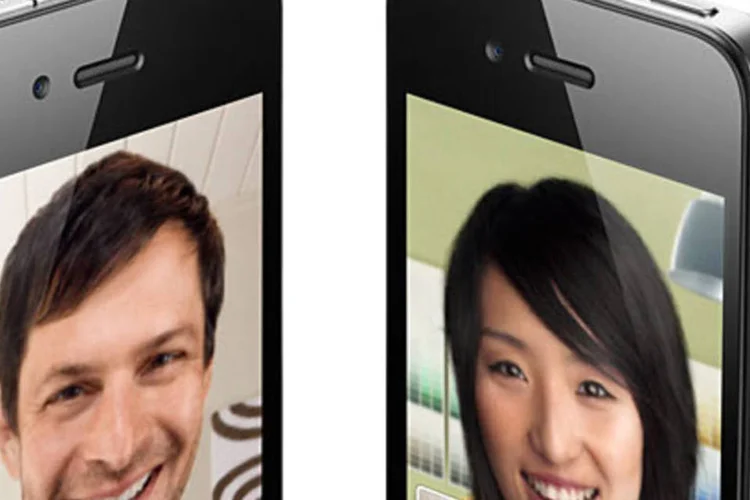 O recurso Facetime, disponível no iPhone 4, deverá estar presente também no iPad 2 (Reprodução)