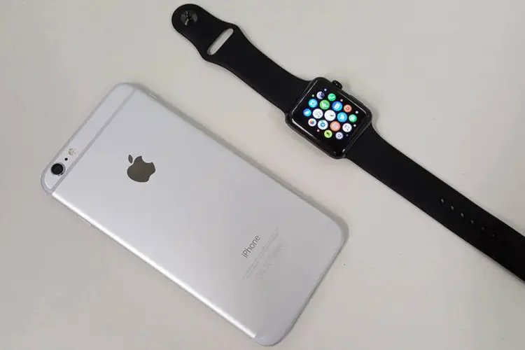 Apple Watch: relógio inteligente funciona com iPhones  (INFOlab)