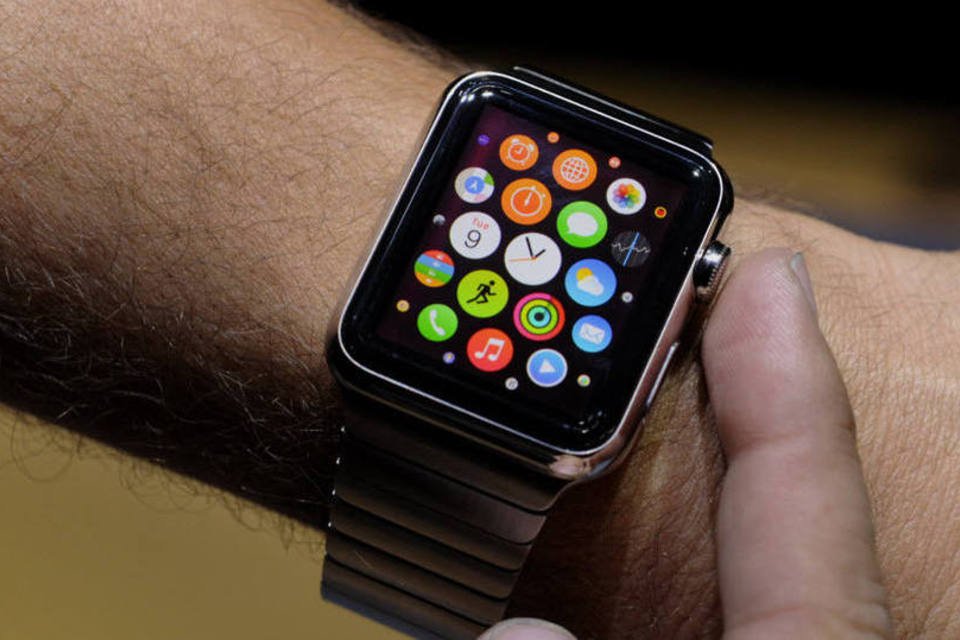 Já começou a corrida para anunciar no Apple Watch