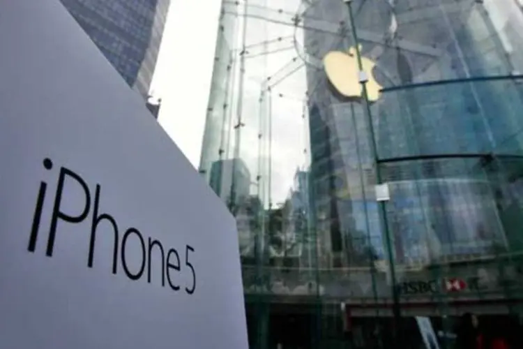 
	Entrada de loja da Apple: a companhia ganhou um processo de 1,05 bilh&atilde;o de d&oacute;lares no ano passado contra a Samsung&nbsp;
 (REUTERS/Carlos Barria)