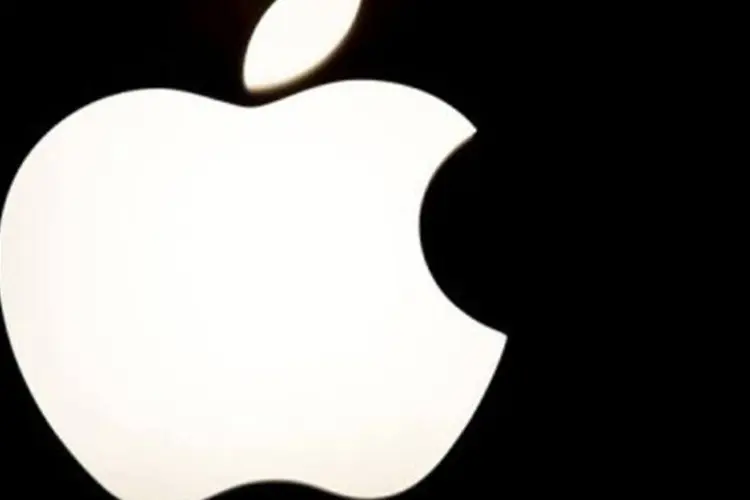 
	Logo da Apple: algumas tecnologias hoje s&atilde;o tidas como lugar comum em dispositivos com tela touchscreen
 (Karen Bleier/AFP)