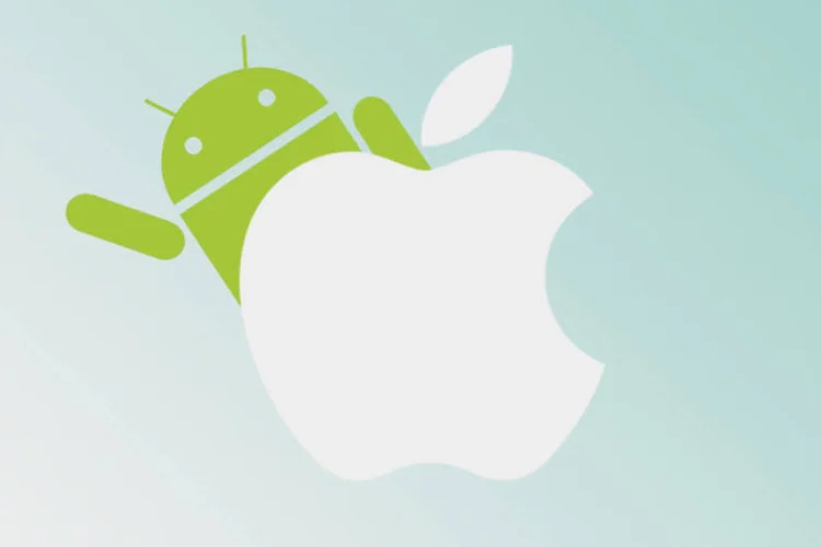 
	Android versus iOS: usu&aacute;rios de Android passam mais tempo e tamb&eacute;m visitam mais p&aacute;ginas do Pornhub quando comparados com o iOS
 (EXAME.com)