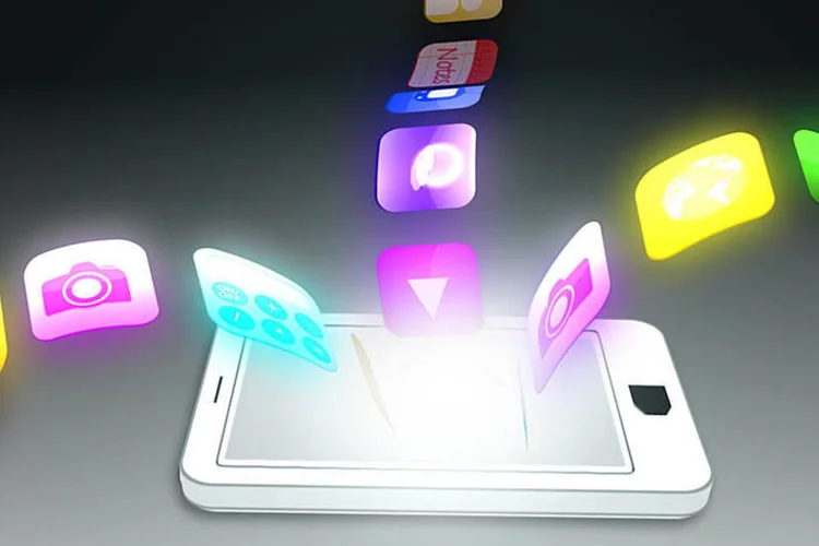 
	Hoje h&aacute; uma quantidade de dispositivos de realidade virtual que utilizam o smartphone como tela
 (Wavebreakmedia Ltd)