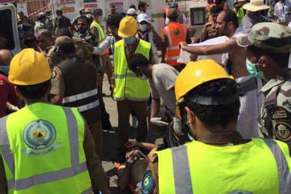 Pior tumulto em 25 anos deixa mais de 700 mortos em Meca