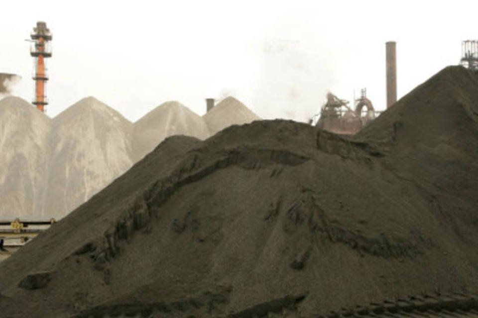 ArcelorMittal planeja corte de custos de US$2 bi