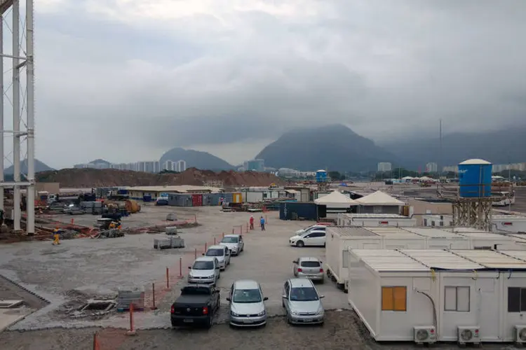 
	&Aacute;rea do Parque Ol&iacute;mpico no Rio: a constru&ccedil;&atilde;o da Linha 4 do metr&ocirc; do Rio se tornou motivo de d&uacute;vida a menos de seis meses para os jogos.
 (Rita Azevedo/Exame.com)