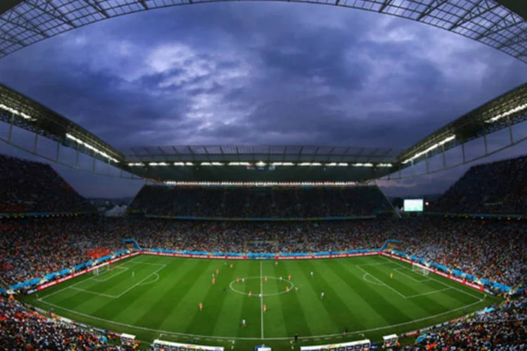 
	Arena Corinthians em seu &uacute;ltimo jogo da Copa do Mundo: o est&aacute;dio deve ser tamb&eacute;m sede de alguns jogos de futebol das Olimp&iacute;adas de 2016
 (Julian Finney/Getty Images)