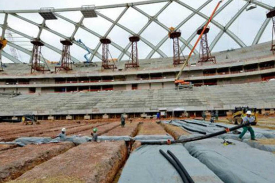 Ministro lamenta acidente e morte na Arena da Amazônia