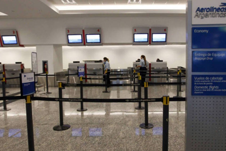 Greve cancela voos de companhias argentinas no Brasil