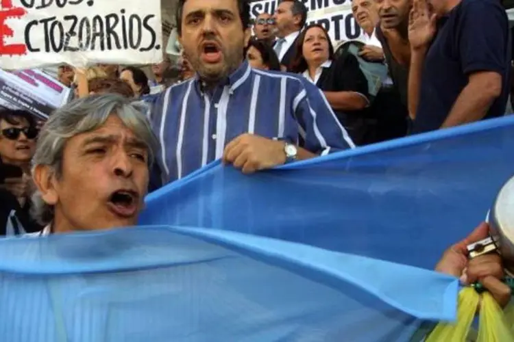 
	Argentinos protestam em Buenos Aires: &quot;Acho que vamos chegar a um ponto de acordo&quot;, afirmou hoje o secret&aacute;rio adjunto da AGTSyP, N&eacute;stor Segovia
 (Getty Images)