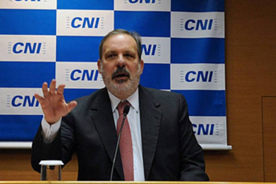 Monteiro aproxima setor produtivo e governo, diz CNI