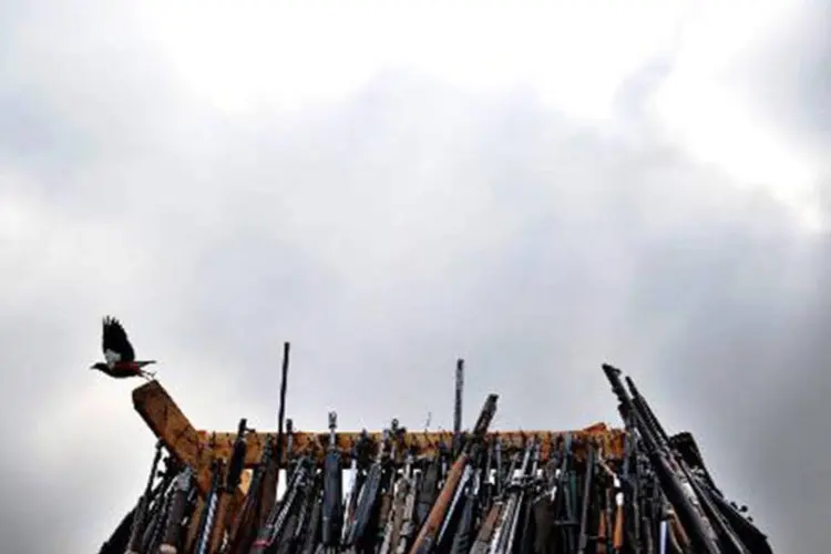 
	Armas: neg&oacute;cios na &Aacute;frica indicam o desejo de reconstruir o grande mercado para as armas e tecnologia russas da era sovi&eacute;tica
 (Tony Karumba/AFP)