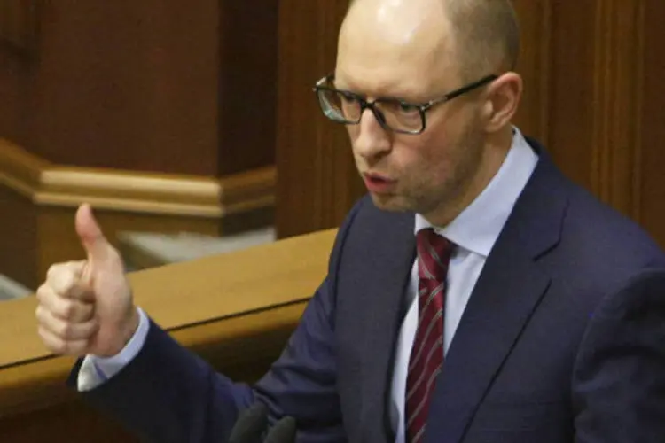 
	Arseni Yatseniuk: premi&ecirc; disse que autoridade ucranianas fizeram com que milhares de &quot;provocadores russos&quot; parassem de agir dentro da Ucr&acirc;nia
 (Konstantin Chernichkin/Reuters)