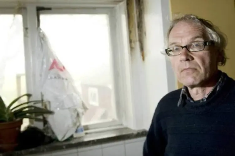 Artista sueco Lars Vilks, em sua casa na Suécia: "sim, eles reforçaram a minha segurança" (Bjorn Lindgren/Scanpix/Reuters)