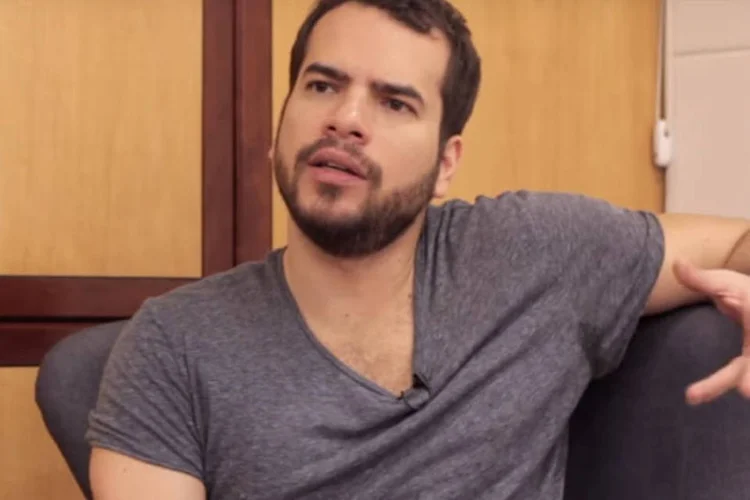 Artur Avila: vencedor do maior prêmio mundial de matemática (Reprodução)