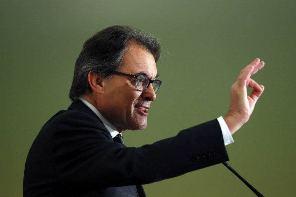 Presidente da Catalunha é denunciado por prevaricação