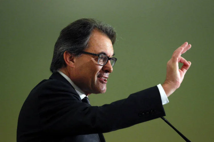 Presidente regional catalão Artur Mas: "estamos defendendo um direito natural, que é o direito de qualquer povo" (Albert Gea/Reuters)