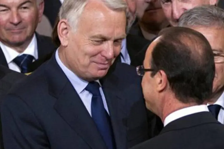 Ayrault, de 62 anos, (e) chefiará pela primeira vez o governo francês (Charles Platiau/AFP)