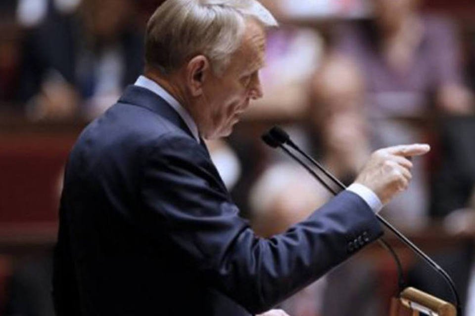 França reduz previsão de crescimento: 0,3% para 2012