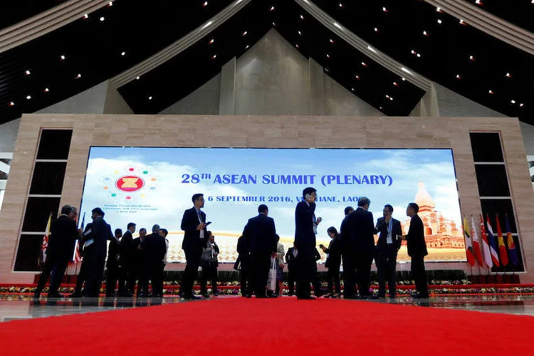 
	Asean: a economia &eacute; o tema principal de boa parte da agenda oficial
 (Soe Zeya Tun/Reuters)