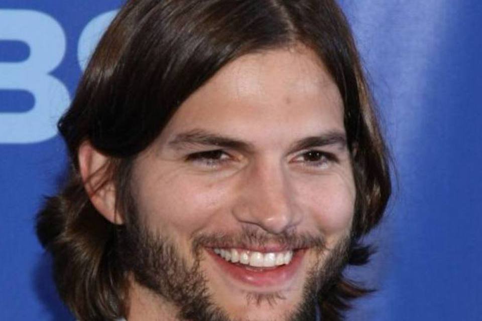 Ashton Kutcher lança seu próprio aplicativo para Twitter