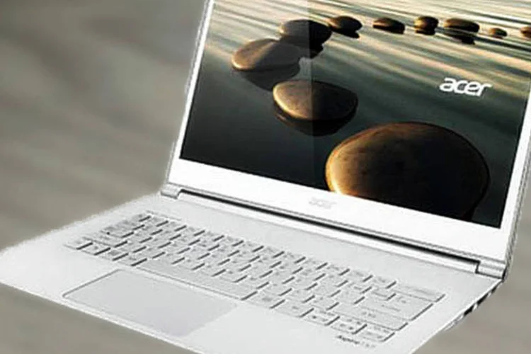 Aspire S7, notebook da Acer (Montagem/Divulgação/EXAME.com)