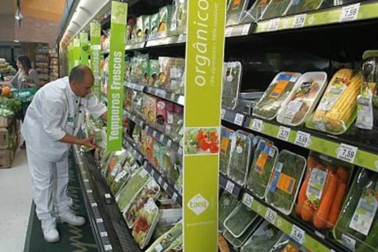 Cada ADR da rede de supermercado passará a dar direito automaticamente a um novo, informa a companhia