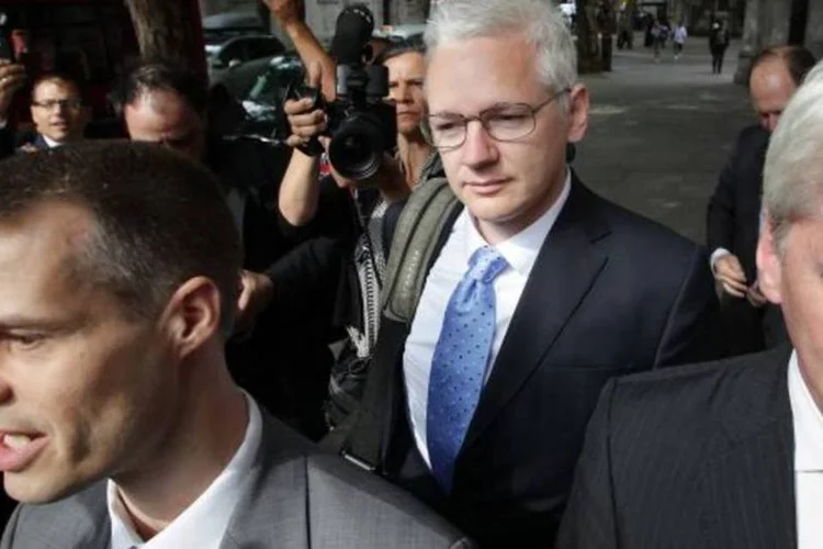 O site WikiLeaks, de Julian Assange, enfrenta bloqueio das redes de cartão de crédito Visa e Mastercard há seis meses (Peter Macdiarmid/Getty Images)