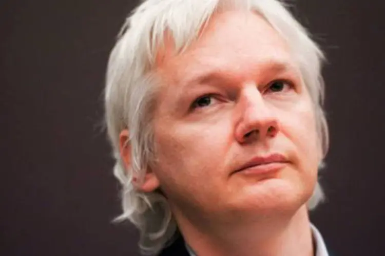 
	Julian Assange, fundador do WikiLeaks, site que vazou o cap&iacute;tulo do acordo
 (Leon Neal/AFP)