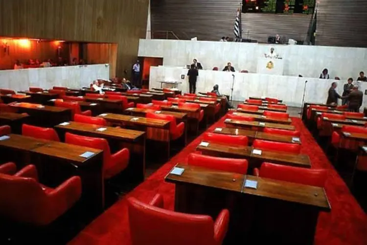 Assembléia paulista: deputados estaduais só tomarão posse em meados de março (Frederic Jean)