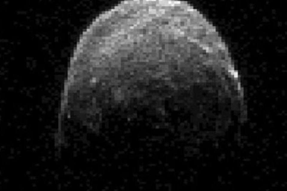 Um enorme asteroide se aproxima da Terra nesta terça-feira