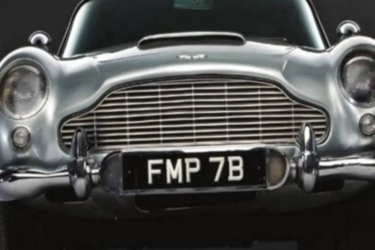 Aston Martin DB5, usado nas filmagens dos filmes de James Bond (Divulgação/EXAME.com)