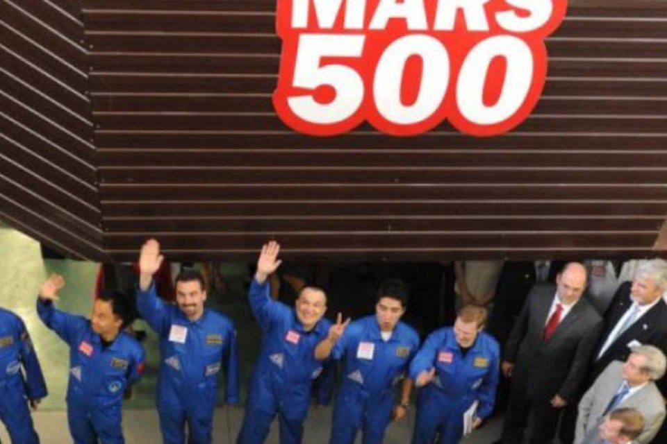 Equipe de astronautas simula chegada a Marte