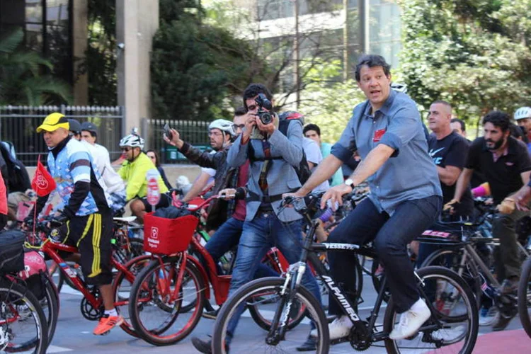 
	&quot;N&oacute;s entendemos que (a puni&ccedil;&atilde;o) n&atilde;o se aplica e vamos sensibilizar&quot;, disse Fernando Haddad
 (André Tambucci/Fotos Públicas)