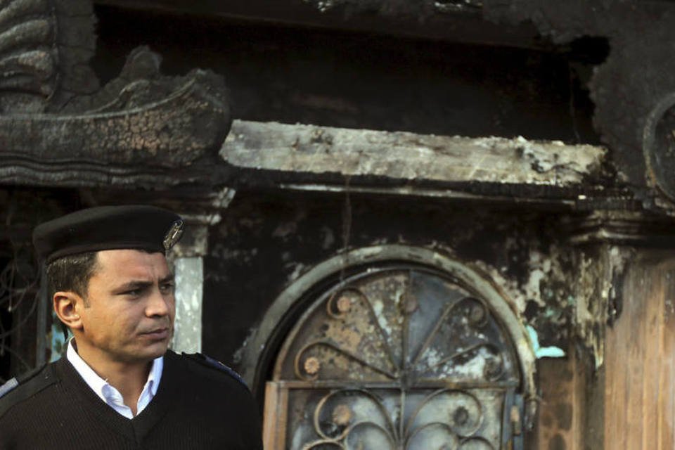 Suspeitos de envolvimento no ataque no Cairo são presos