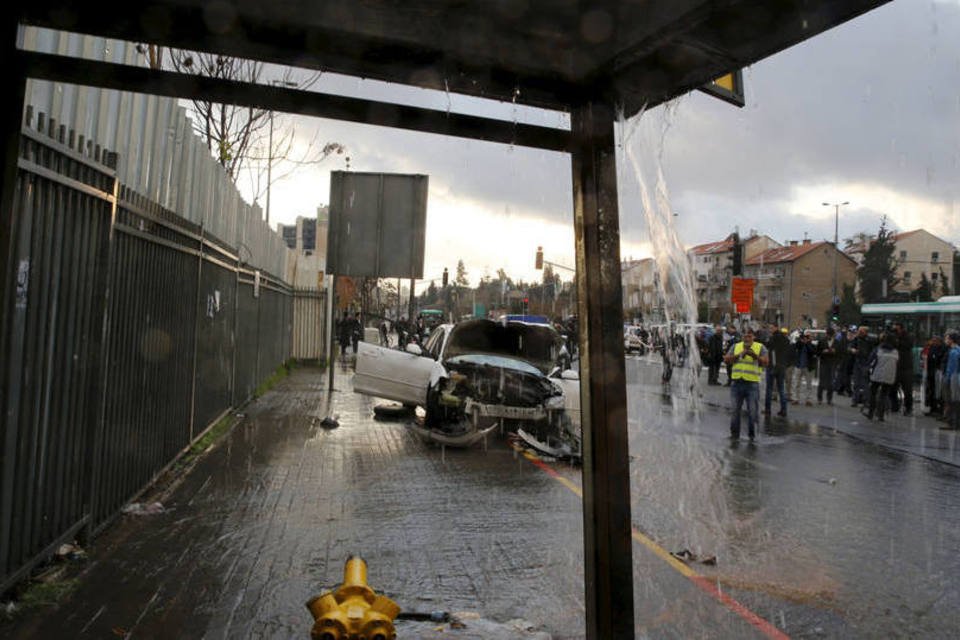 Israel blindará 300 pontos de ônibus em Jerusalém