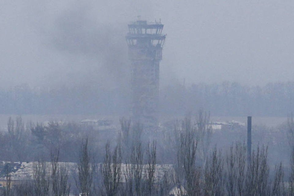Separatistas pró-Rússia tomam aeroporto de Donetsk