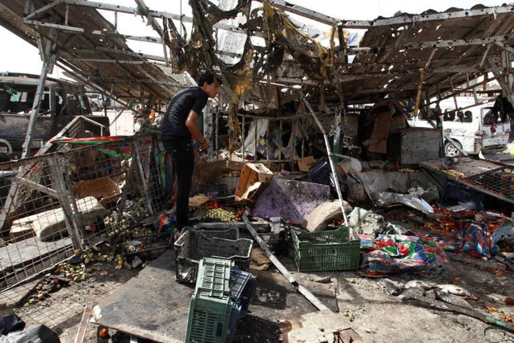 
	Ataques: esses atentados demonstram que as autoridades falharam em implementar medidas de seguran&ccedil;a eficazes em Bagd&aacute;
 (Khalid al Mousily / Reuters)