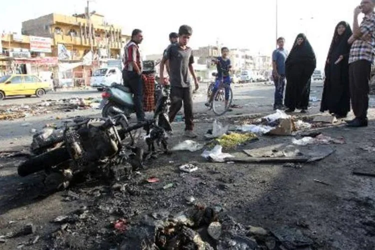 Explosão de carro-bomba em Bagdá deixou ao menos 3 mortos (Ali Al-Saadi/AFP)