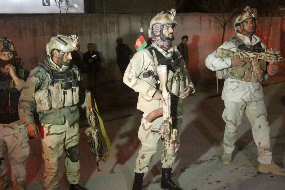 Talibãs negam que embaixada da Espanha tenha sido alvo