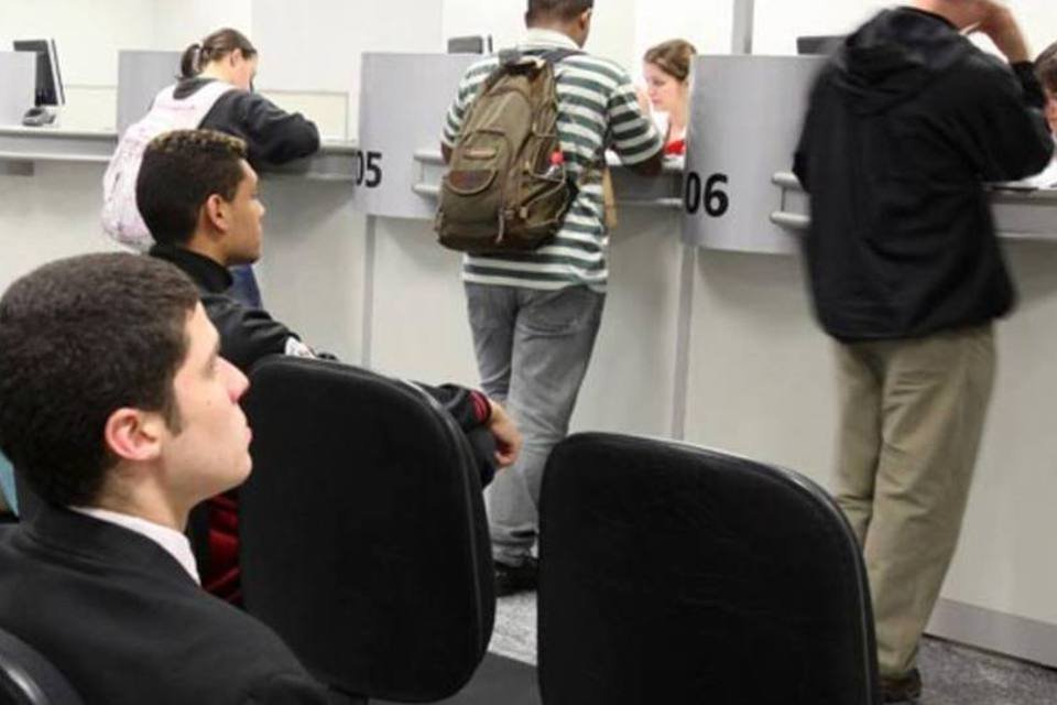 Taxa de juros para pessoa física aumenta em março