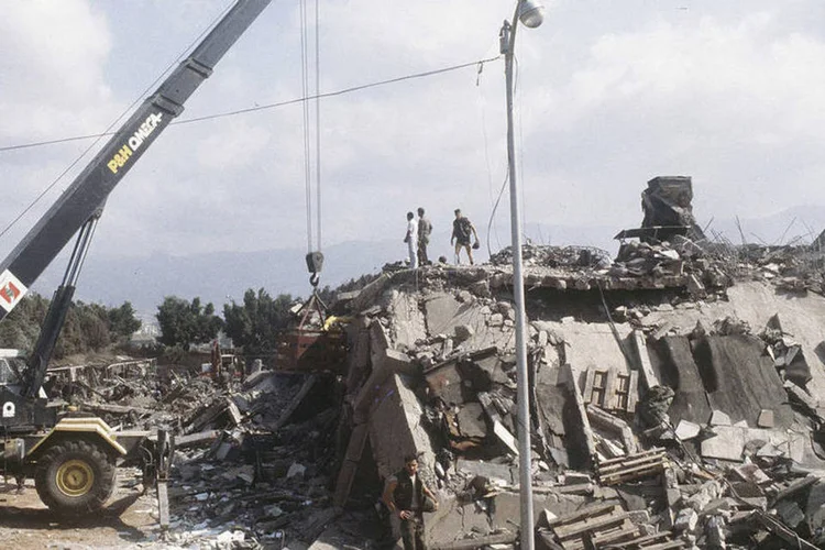 
	Ataque em 1983: mais de 1.000 americanos se beneficiam da resolu&ccedil;&atilde;o, que diz respeito ao atentado contra um quartel no L&iacute;bano em 1983
 (US Marines / Reuters)