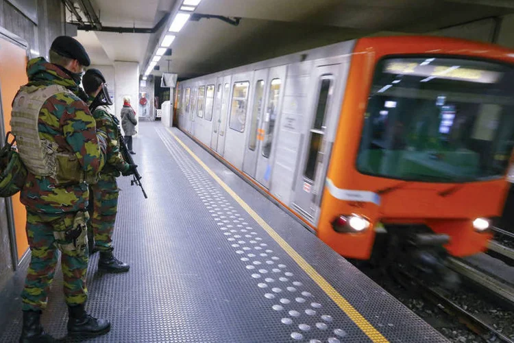 
	Metr&ocirc;: pesquisadores espanh&oacute;is participam de projeto internacional que pretende fazer um mapa do microbioma dos sistemas de transporte p&uacute;blico em grandes capitais mundiais
 (Yves Herman / Reuters)