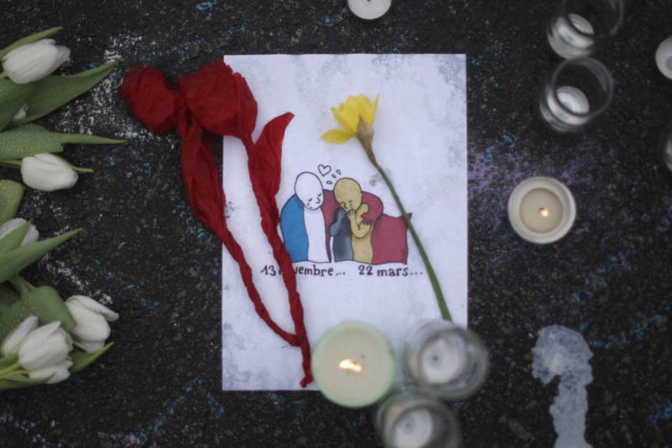 Quais os vínculos entre os atentados de Paris e de Bruxelas?