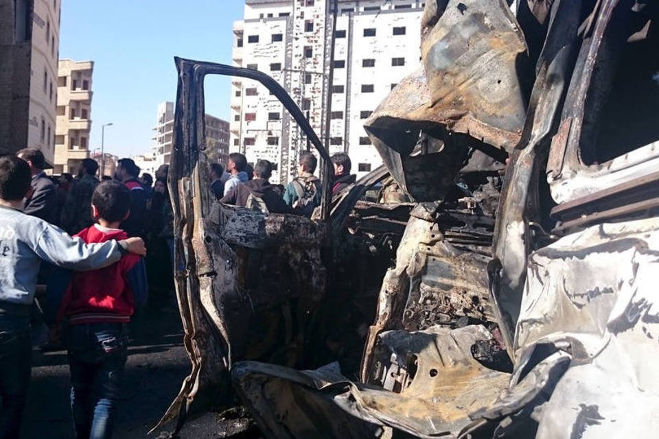 Ativistas elevam para 71 os mortos no atentado em Damasco