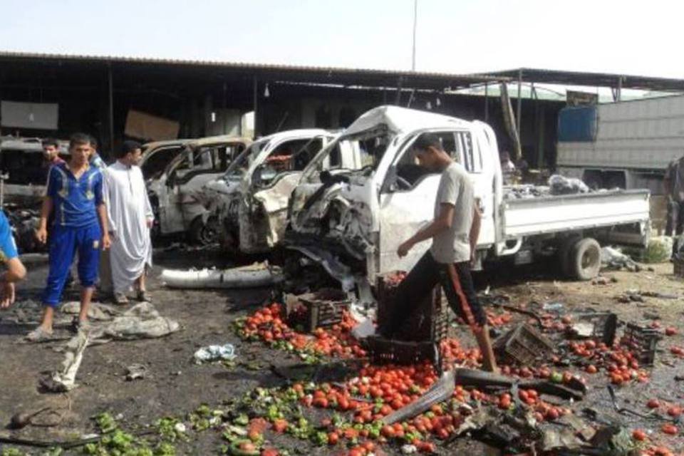 Explosão em mercado mata 25 no Iraque