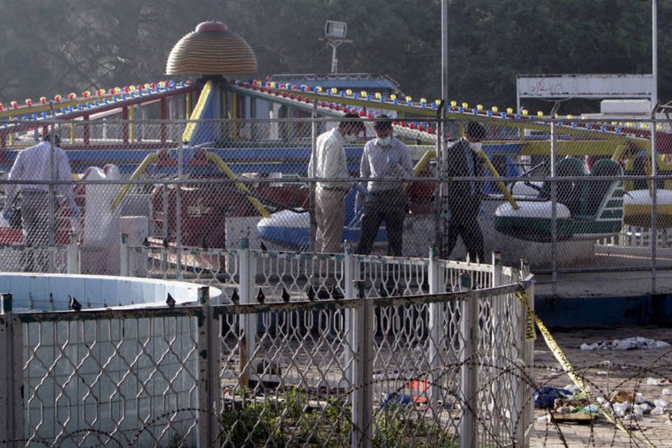 Autoridades do Paquistão detêm 50 suspeitos de atentado
