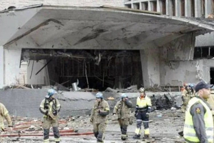 Rua de Oslo após o atentado: sete pessoas morreram nas explosões (AFP/SCANPIX /Roald Beri)