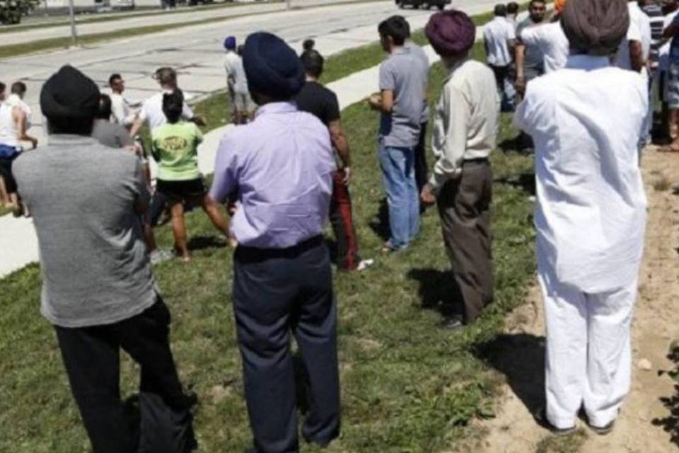 Atirador mata sete em templo sikh dos EUA