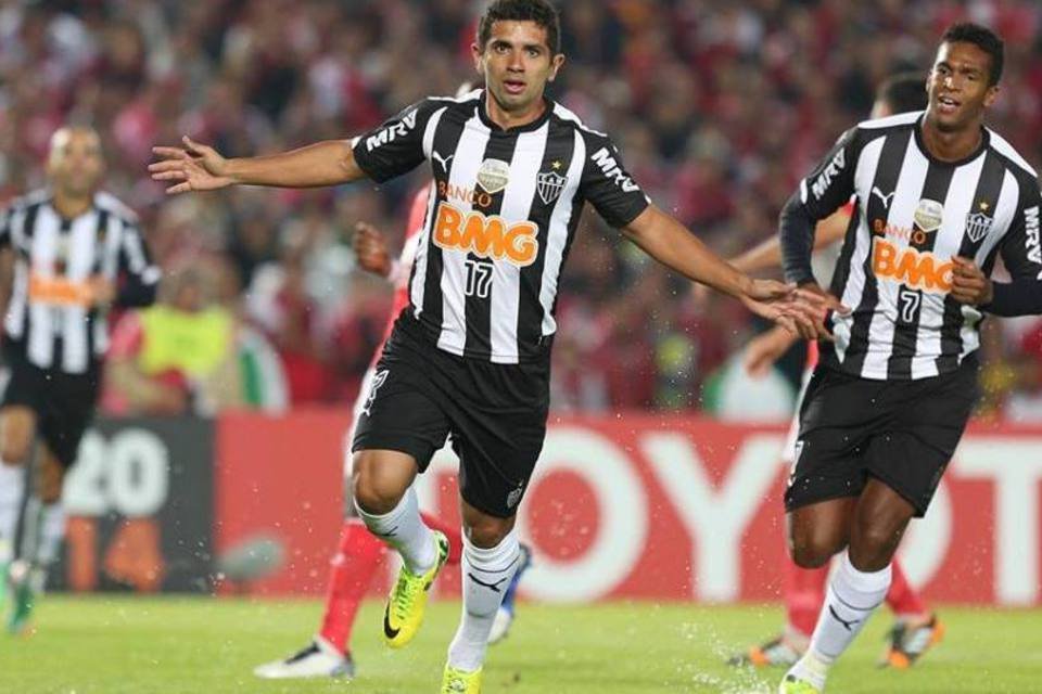 56,6% brasileiros não sabem quem patrocina times de futebol